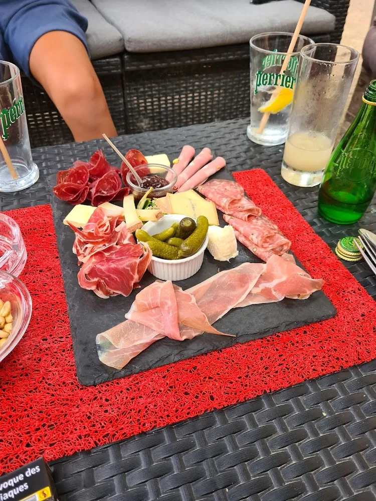Assiette de Charcuterie Fromage